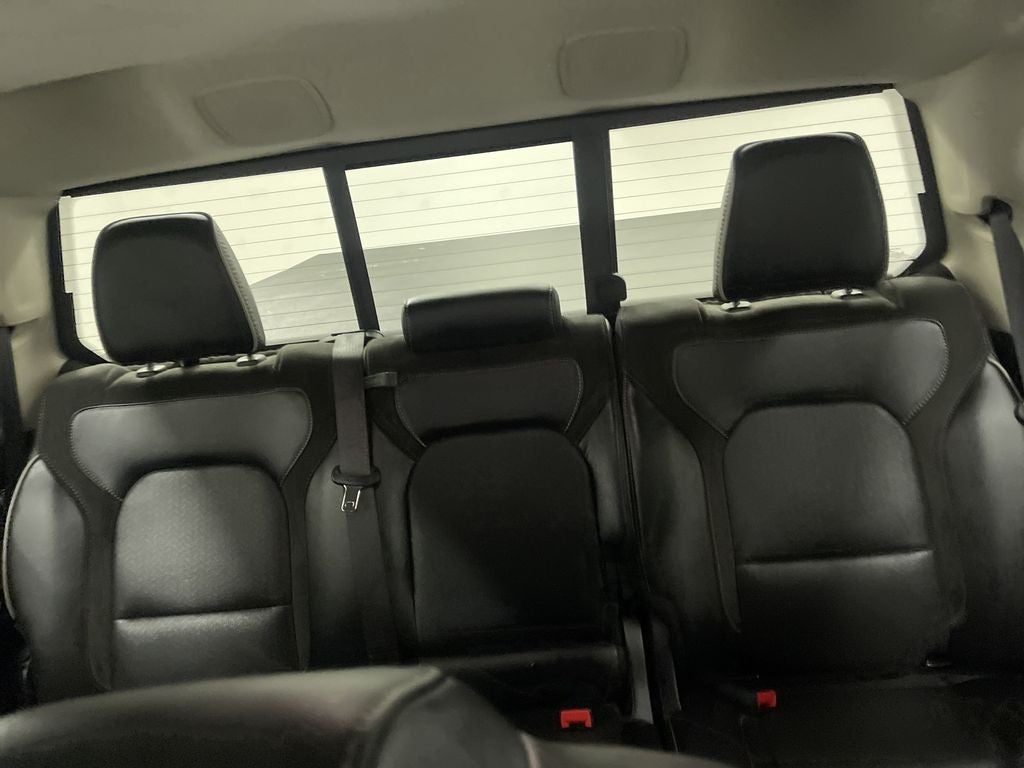 2022 RAM 1500 Laramie Crew Cab 4x4 5'7' Box