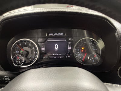 2020 RAM 1500 Laramie Crew Cab 4x4 5'7' Box