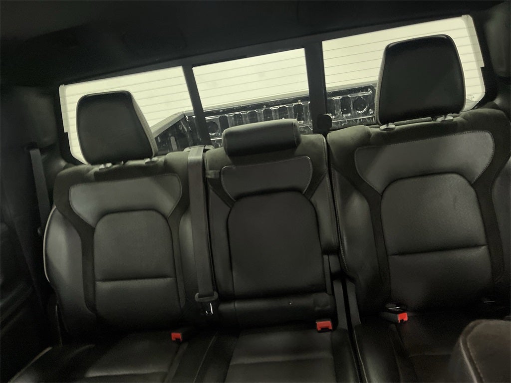 2020 RAM 1500 Laramie Crew Cab 4x4 5'7' Box