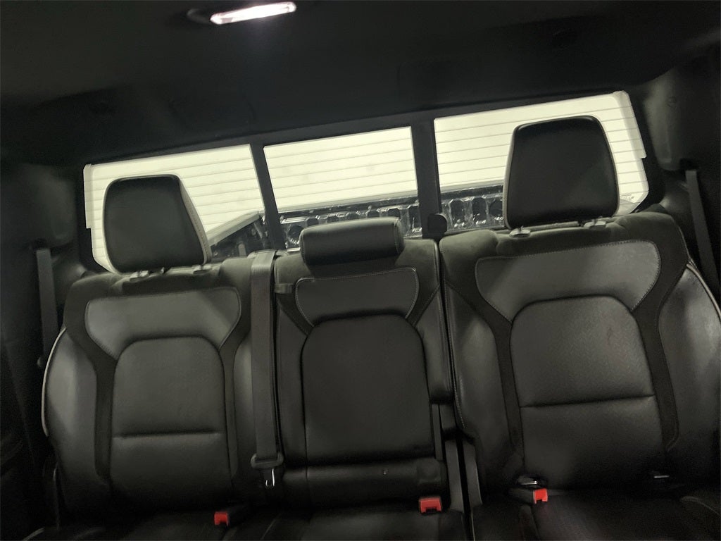 2020 RAM 1500 Laramie Crew Cab 4x4 5'7' Box