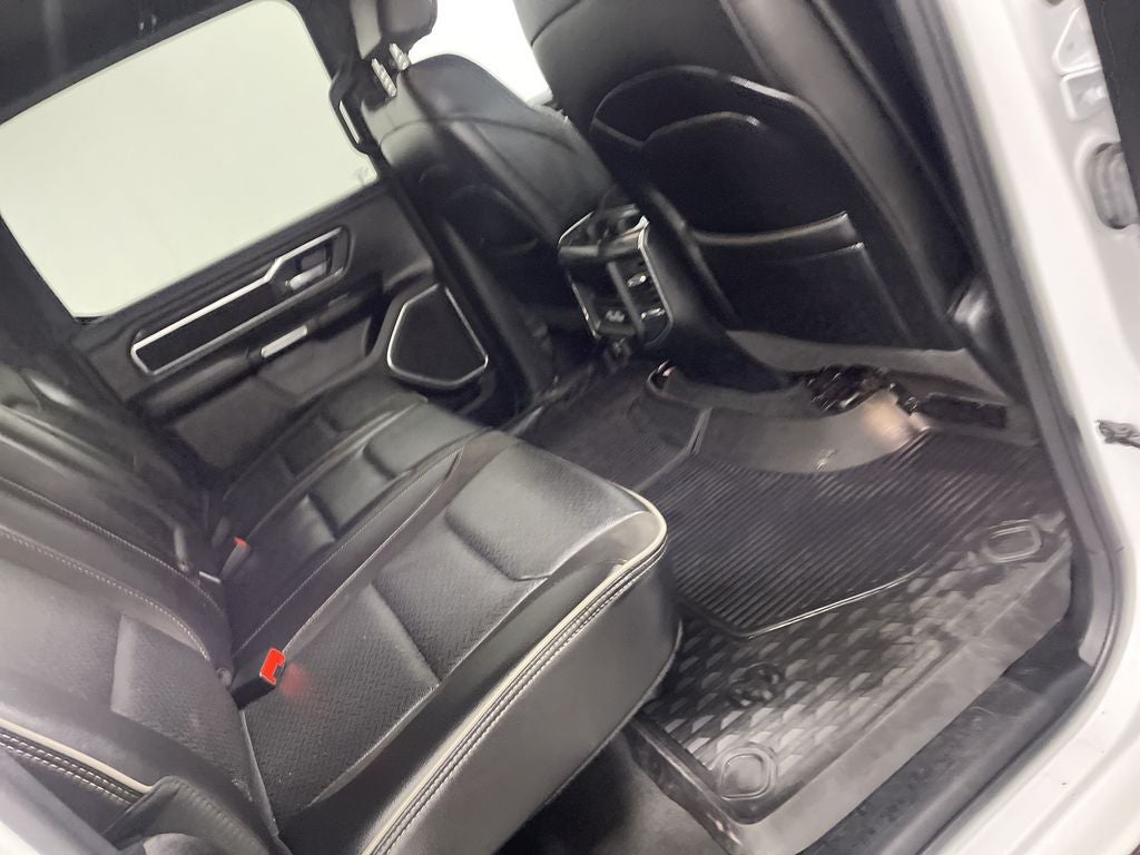 2023 RAM 1500 Laramie Crew Cab 4x4 5'7' Box