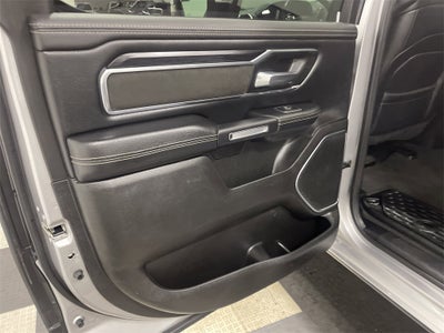 2024 RAM 1500 Laramie Crew Cab 4x4 5'7' Box