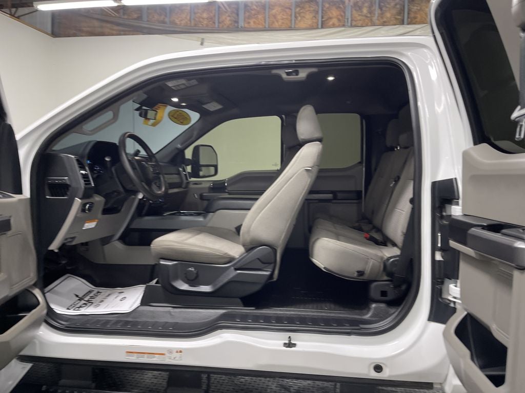 2021 Ford F-550 Chassis XLT DRW