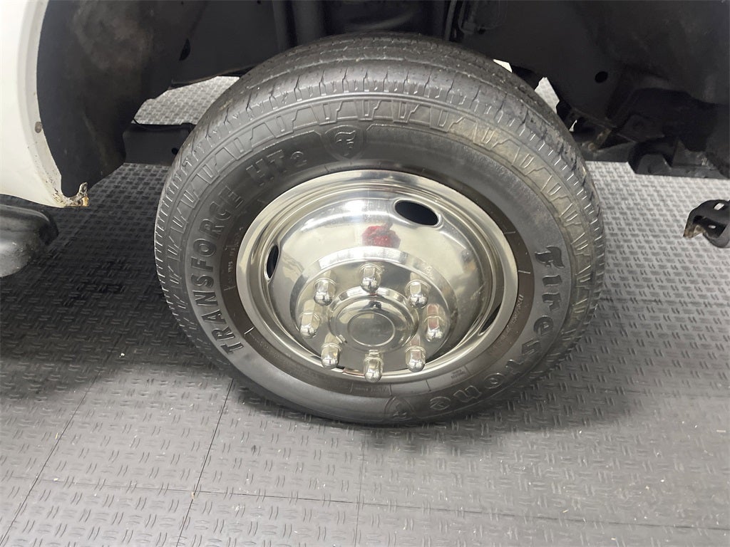 2015 Ford F-350 Chassis XL