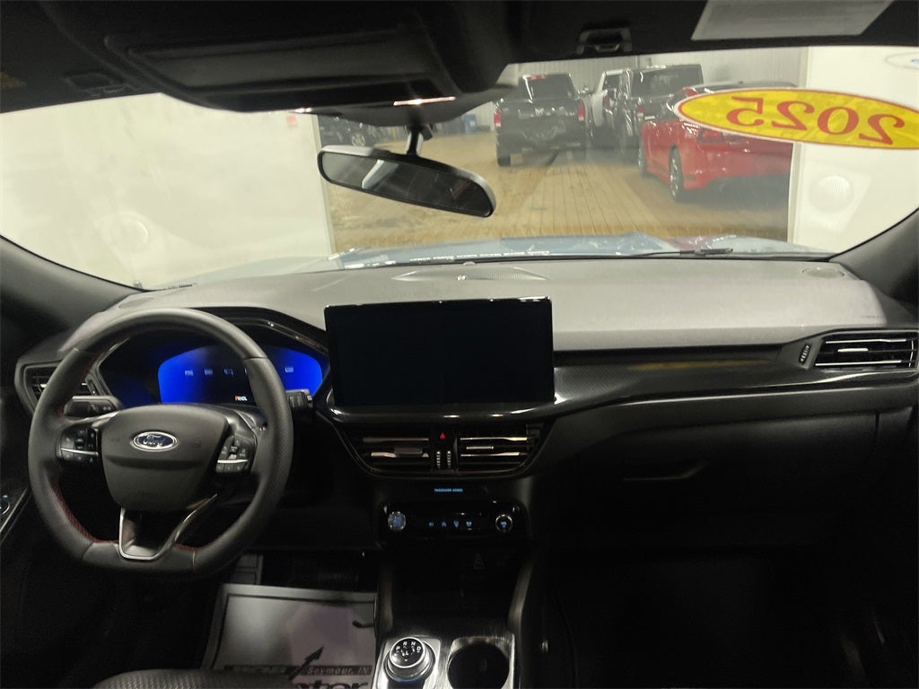 2025 Ford Escape ST-Line Select