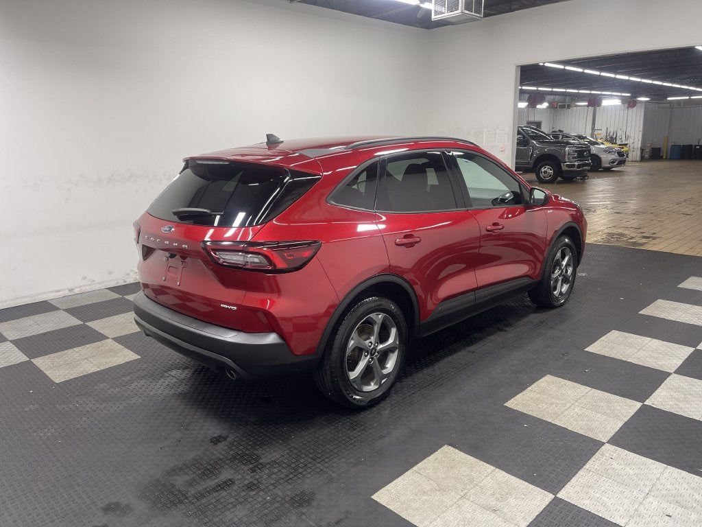2025 Ford Escape ST-Line Select