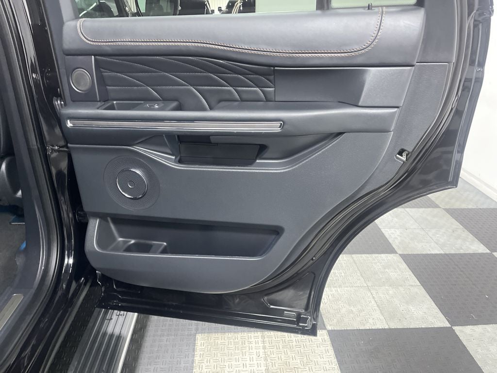 2024 Ford Expedition Platinum