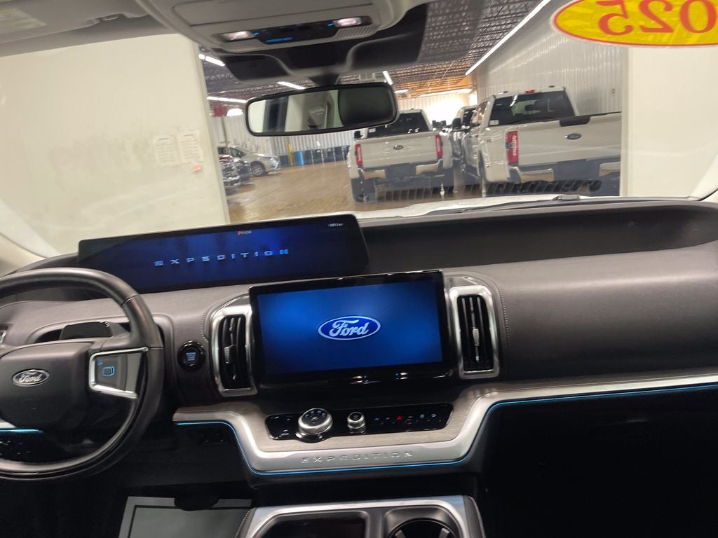 2025 Ford Expedition Platinum