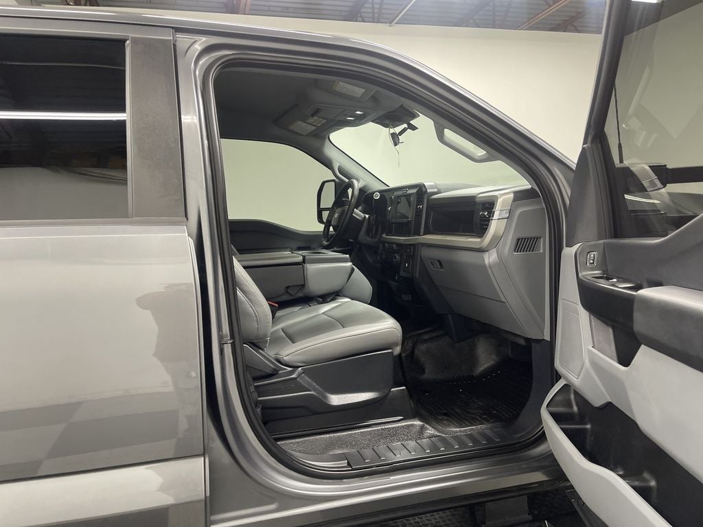 2025 Ford F-250 XL