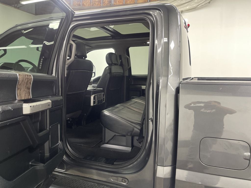 2019 Ford F-350 LARIAT