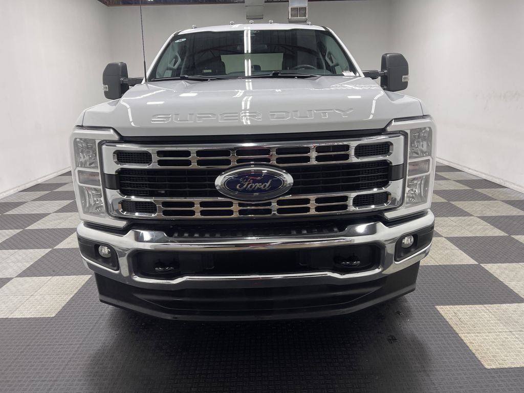 2026 Ford F-350 XLT