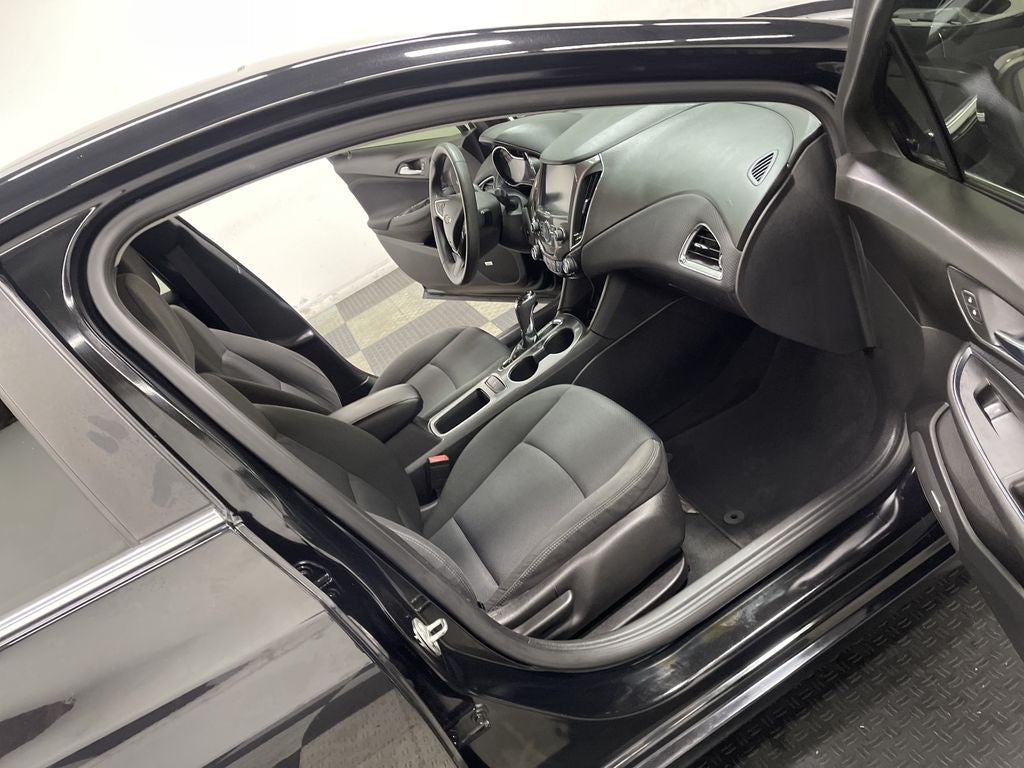 2016 Chevrolet Cruze LT Auto