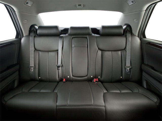 2010 Cadillac DTS Luxury Collection