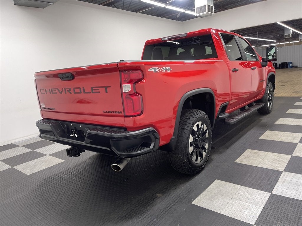 2020 Chevrolet Silverado 2500HD 4WD Crew Cab Standard Bed Custom