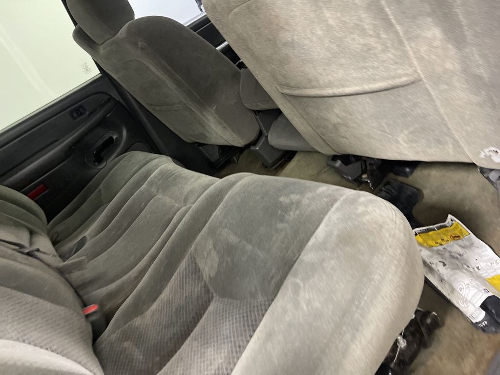 2004 Chevrolet Silverado 2500HD LS