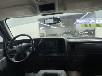 2004 Chevrolet Silverado 2500HD LS