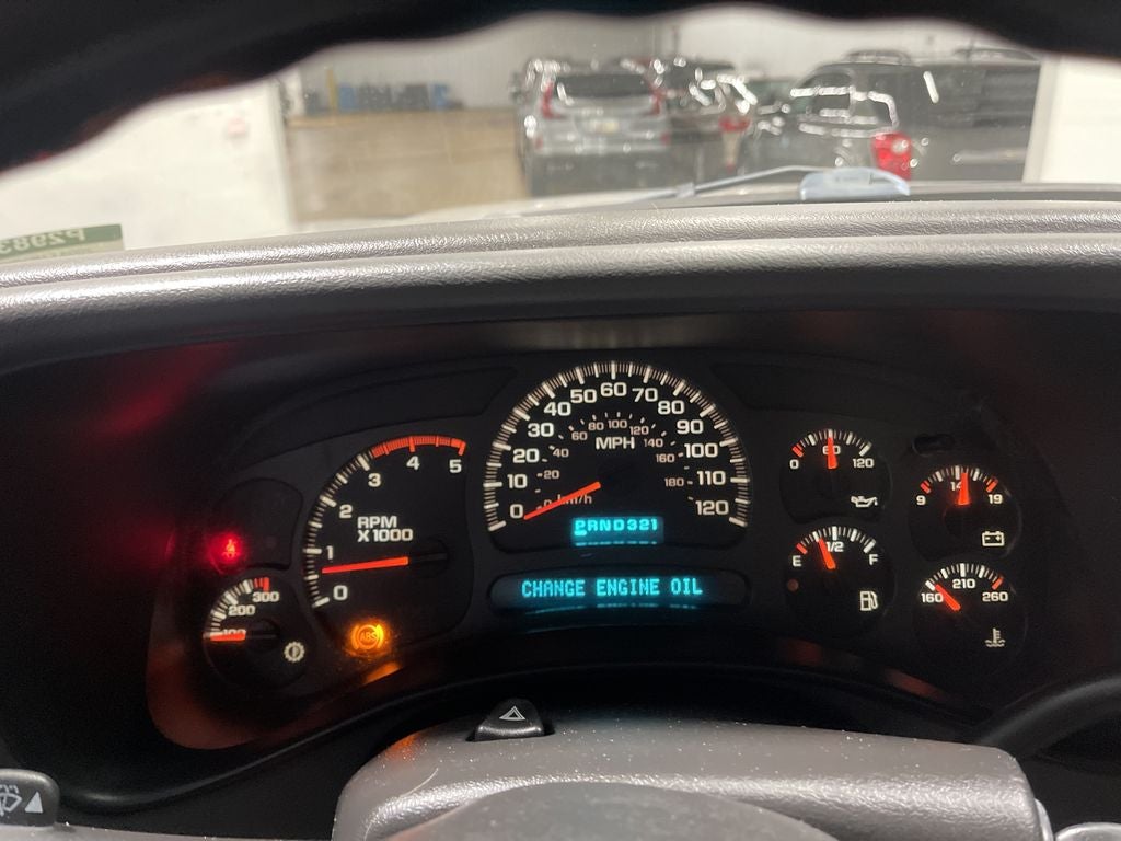 2004 Chevrolet Silverado 2500HD LS