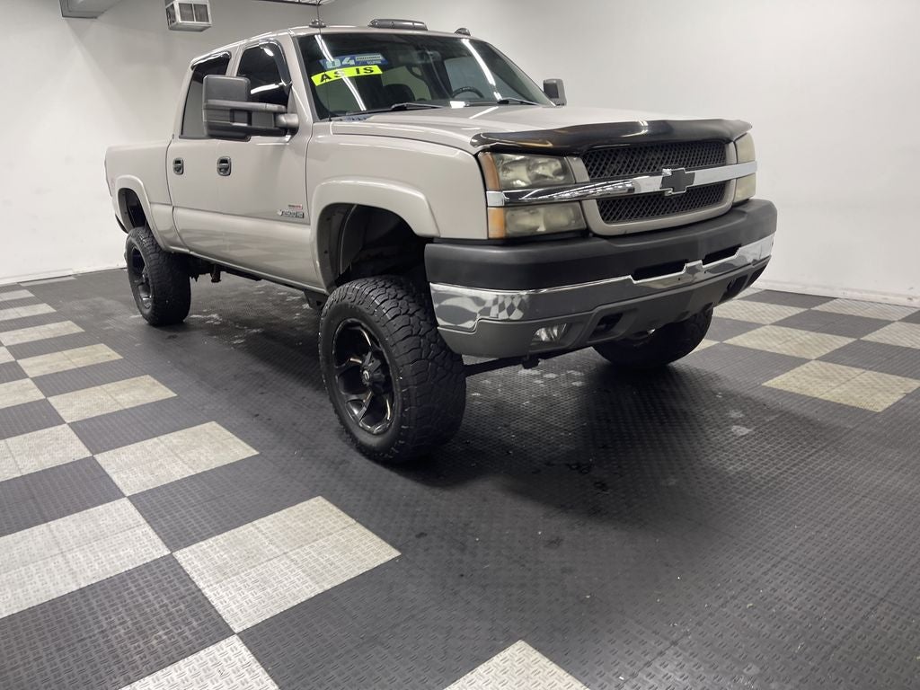 2004 Chevrolet Silverado 2500HD LS