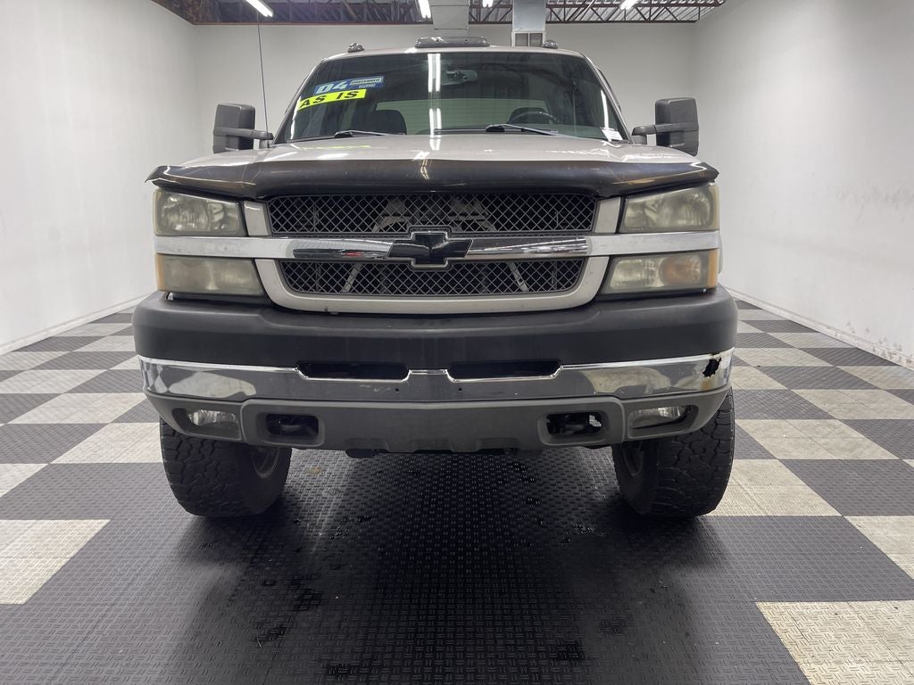 2004 Chevrolet Silverado 2500HD LS
