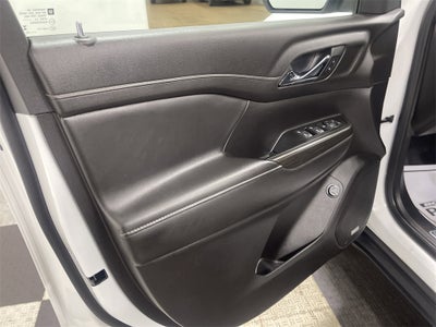 2023 GMC Acadia AWD SLT