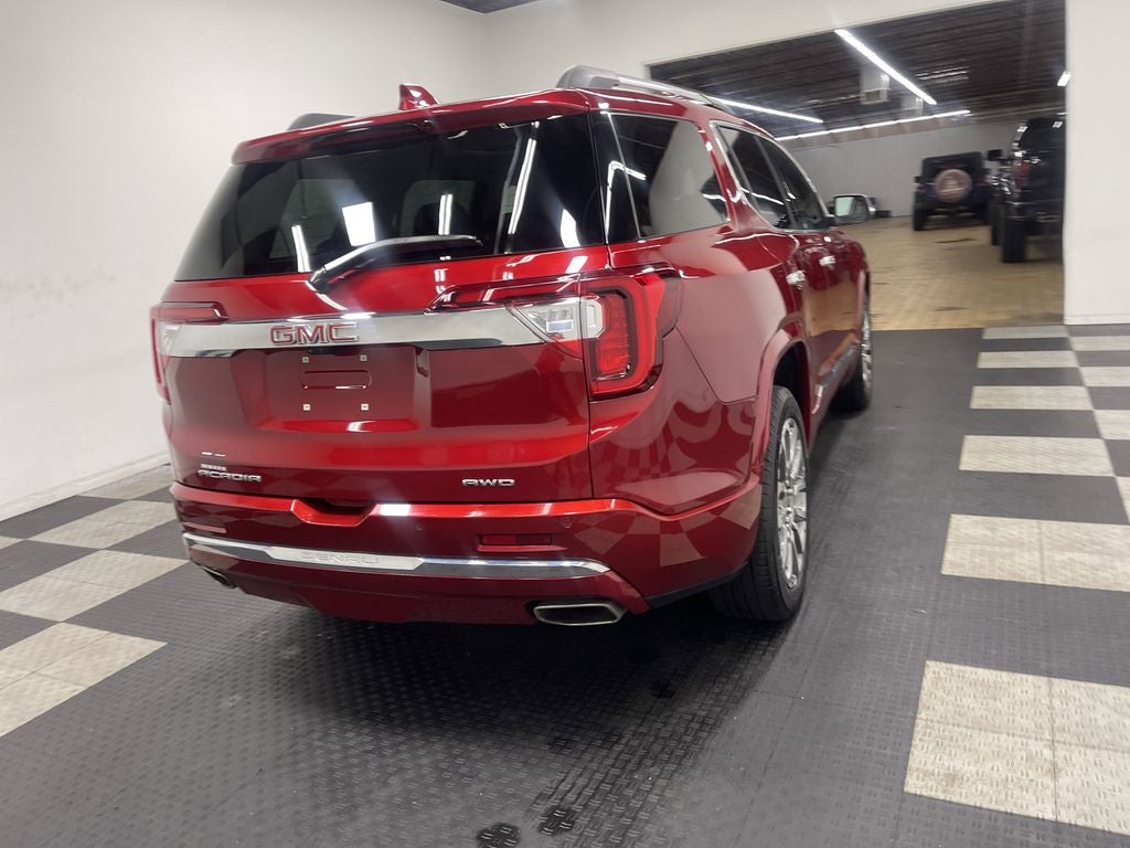 2023 GMC Acadia AWD Denali