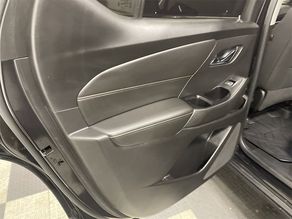 2020 Chevrolet Traverse AWD LT Cloth