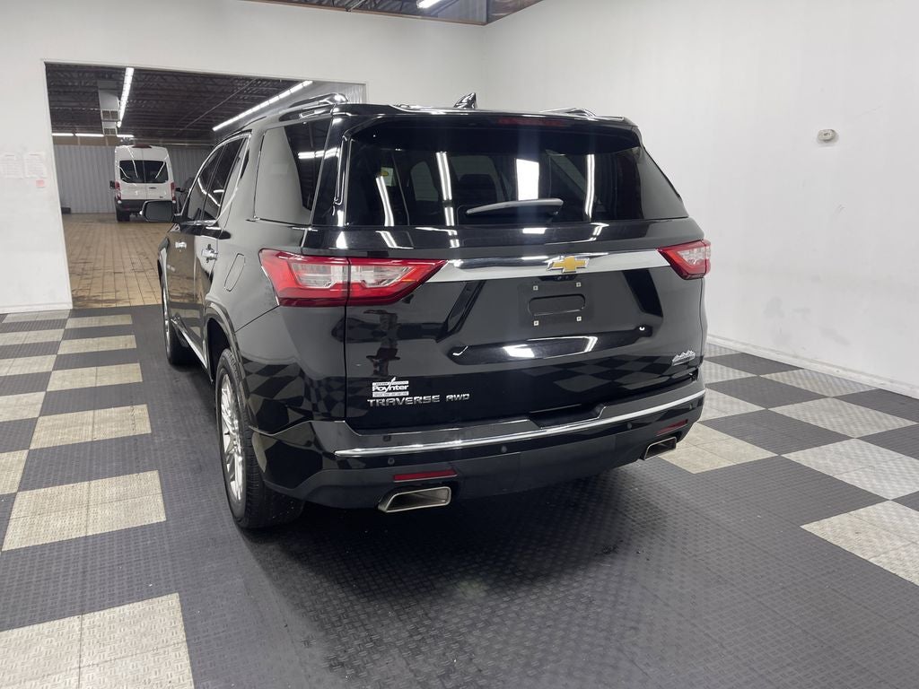 2021 Chevrolet Traverse AWD High Country