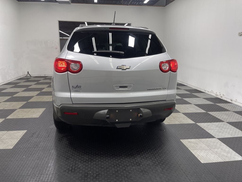 2011 Chevrolet Traverse LS