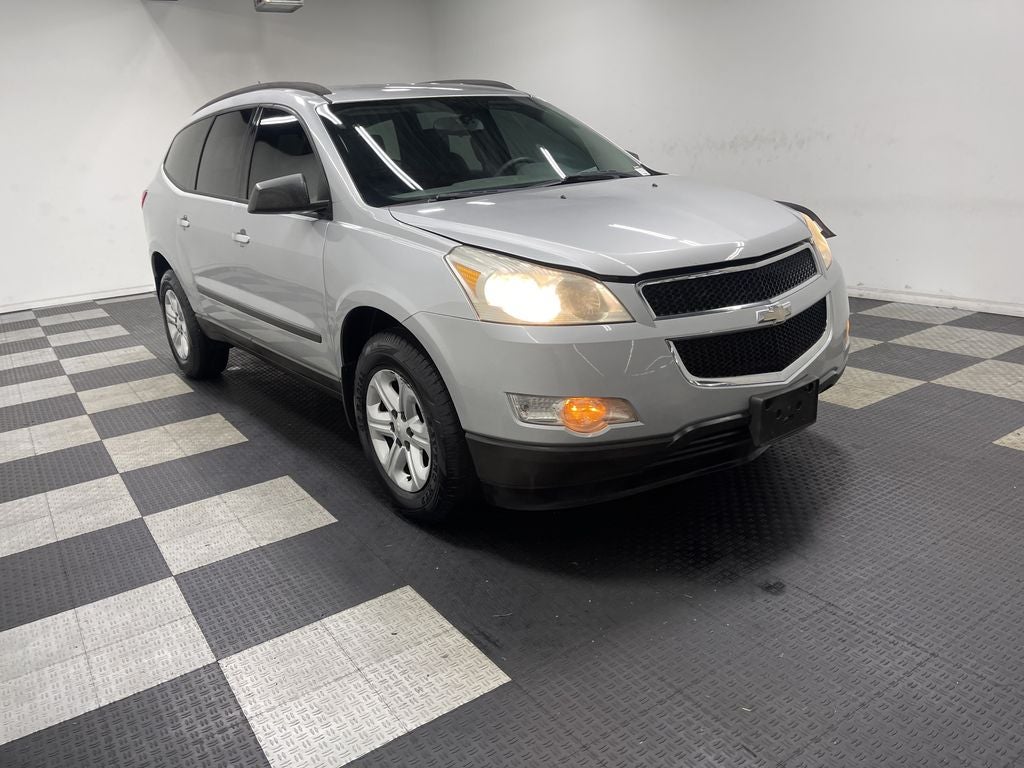 2011 Chevrolet Traverse LS