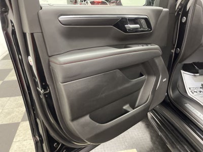 2025 Chevrolet Suburban 4WD RST