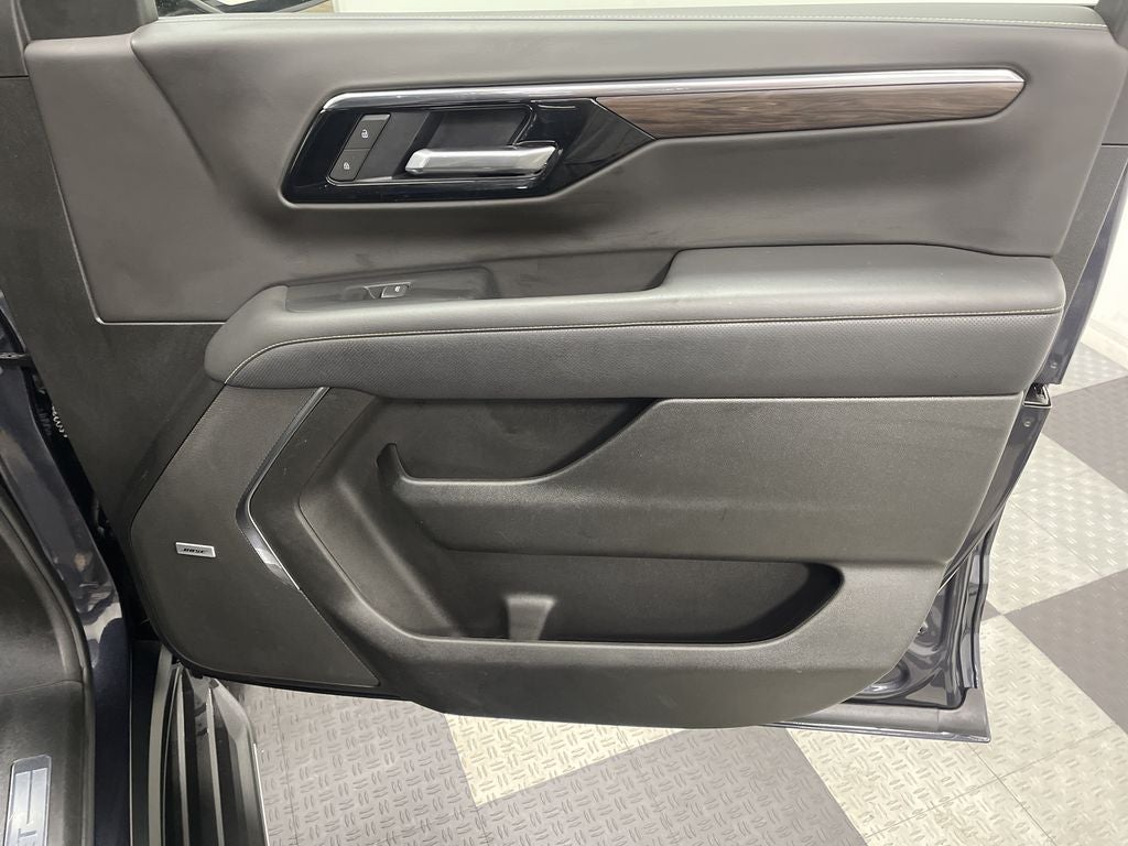 2025 Chevrolet Tahoe 4WD Premier