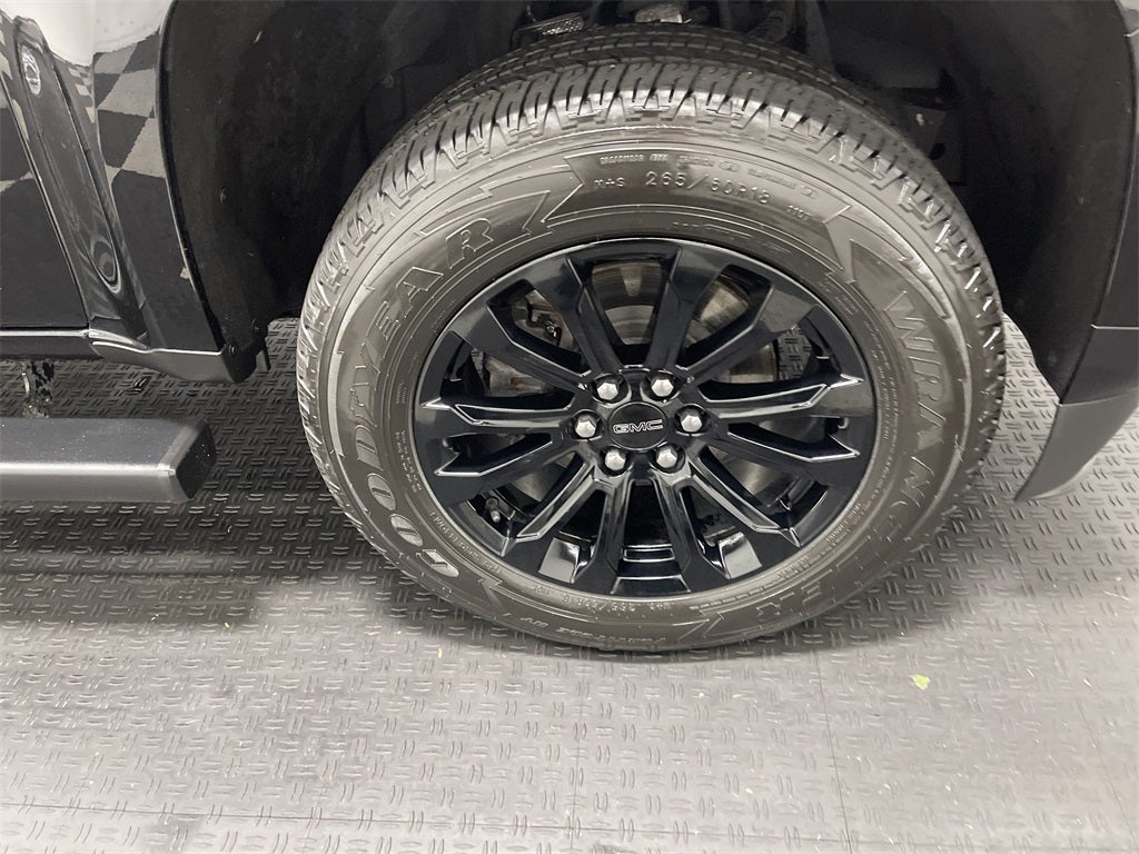 2022 GMC Canyon 4WD Crew Cab Short Box Elevation