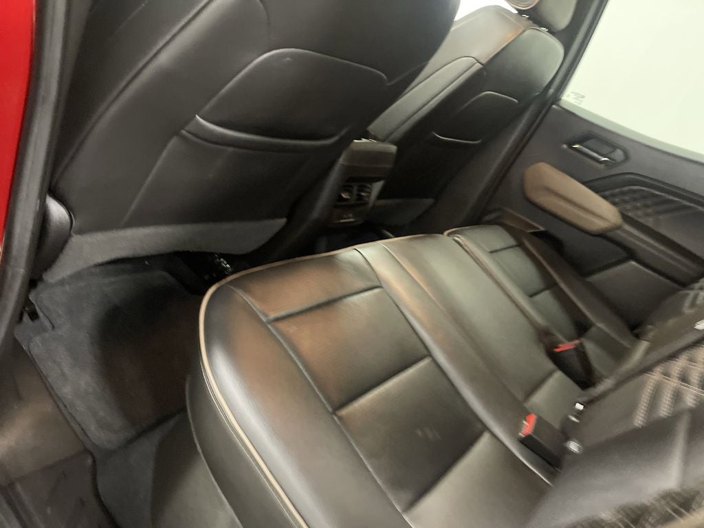 2023 GMC Canyon 4WD Crew Cab Short Box Denali
