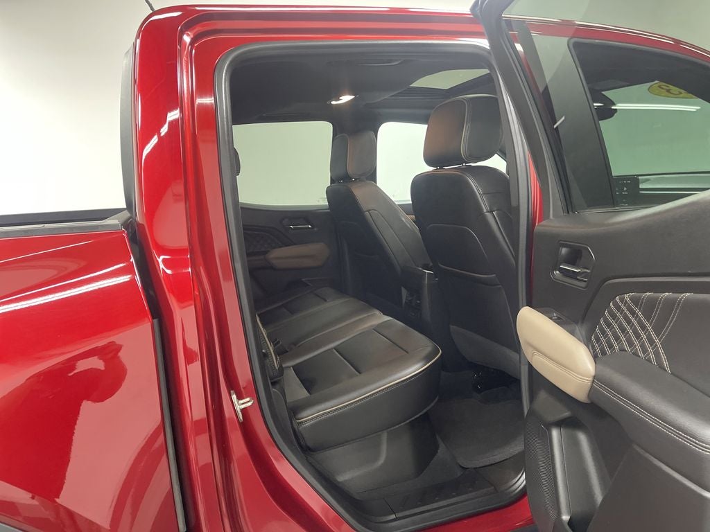 2023 GMC Canyon 4WD Crew Cab Short Box Denali