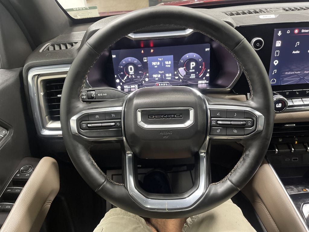 2023 GMC Canyon 4WD Crew Cab Short Box Denali