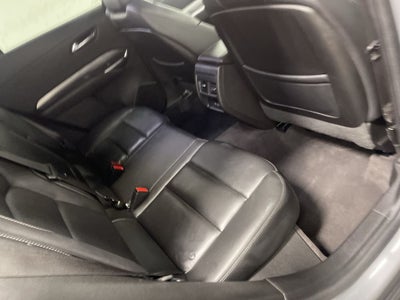 2024 Cadillac XT4 FWD Premium Luxury