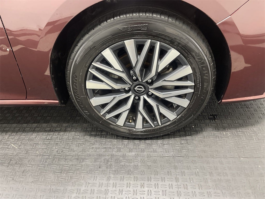 2024 Nissan Altima SV FWD