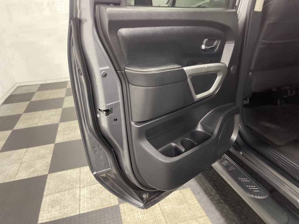 2019 Nissan TITAN XD PRO-4X Diesel