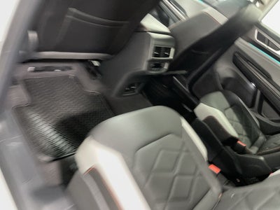 2024 Volkswagen Atlas 2.0T Peak Edition SE w/Technology
