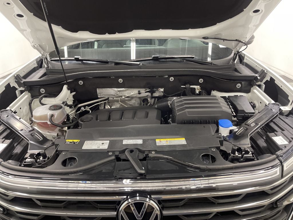 2024 Volkswagen Atlas 2.0T Peak Edition SE w/Technology
