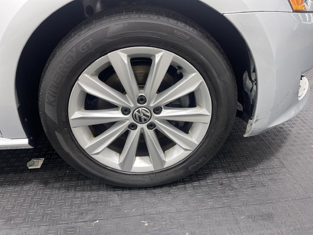 2012 Volkswagen Passat 2.5L SEL