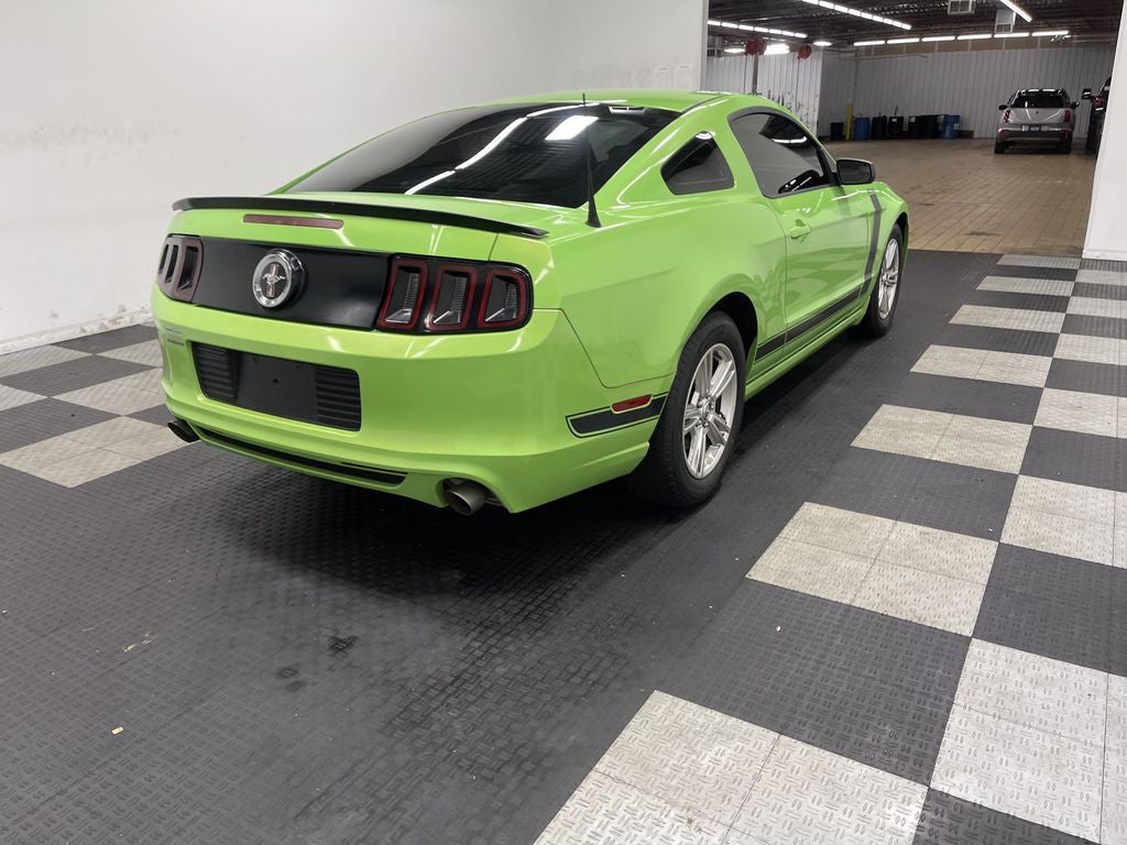 2014 Ford Mustang V6