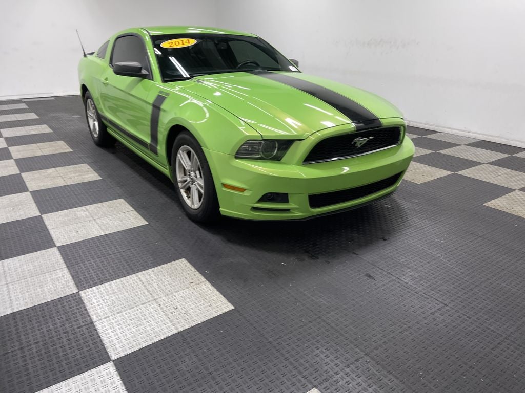 2014 Ford Mustang V6