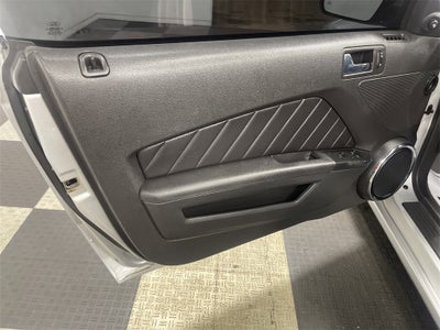 2014 Ford Mustang V6 Premium