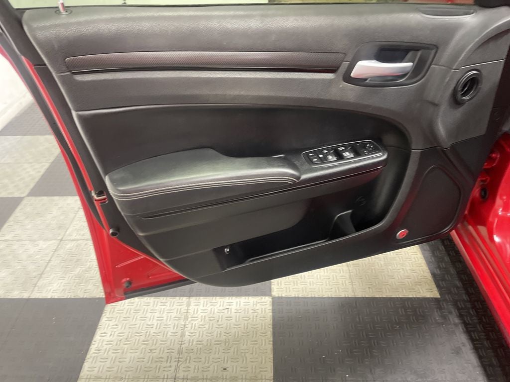 2016 Chrysler 300 300S