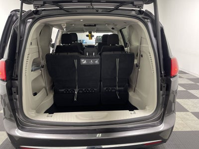 2017 Chrysler Pacifica Touring Plus