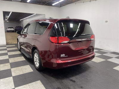 2021 Chrysler Voyager LXI