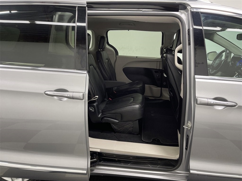 2019 Chrysler Pacifica Touring L Plus
