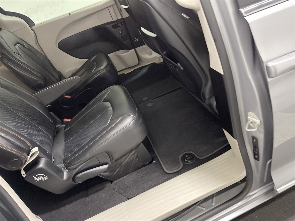 2019 Chrysler Pacifica Touring L Plus
