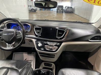2019 Chrysler Pacifica Touring L Plus